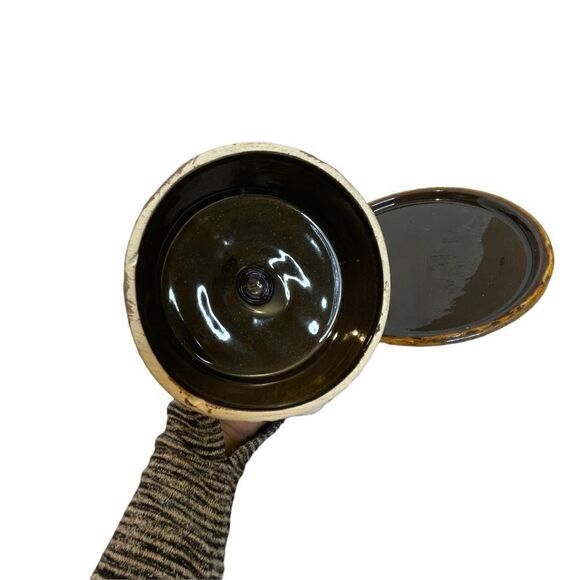 Vintage butter ceramic artisan dish - Picture 4 of 9